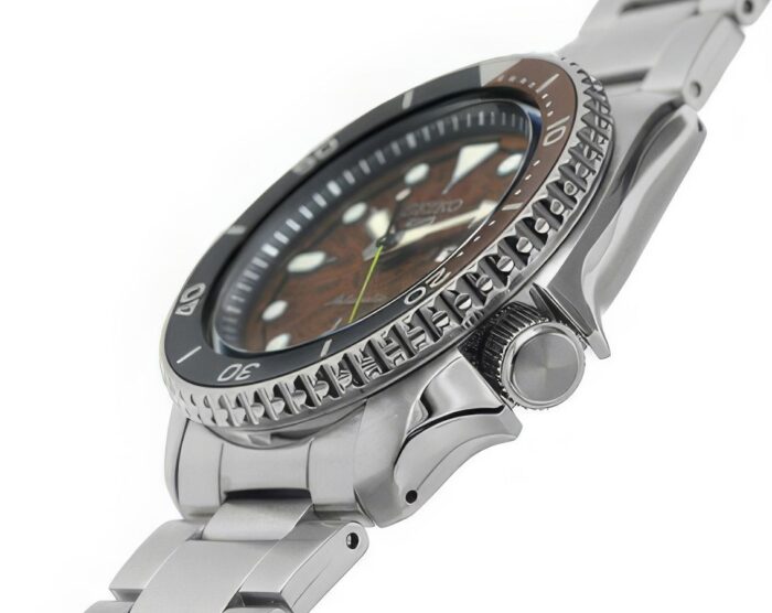 seiko 5 sports srpj47k1 multiple 3 1 2.jpg